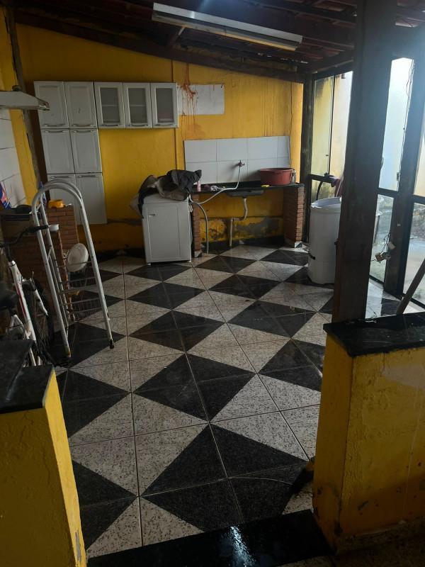 Casa, São Pedro, 2 Quartos, 0 Vaga