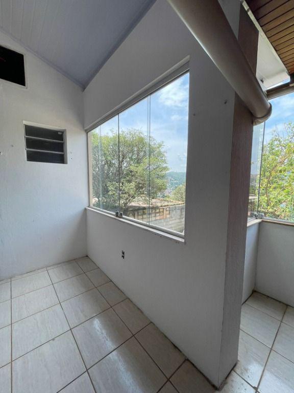 Casa, Terra Santa, 4 Quartos, 2 Vagas, 1 Suíte