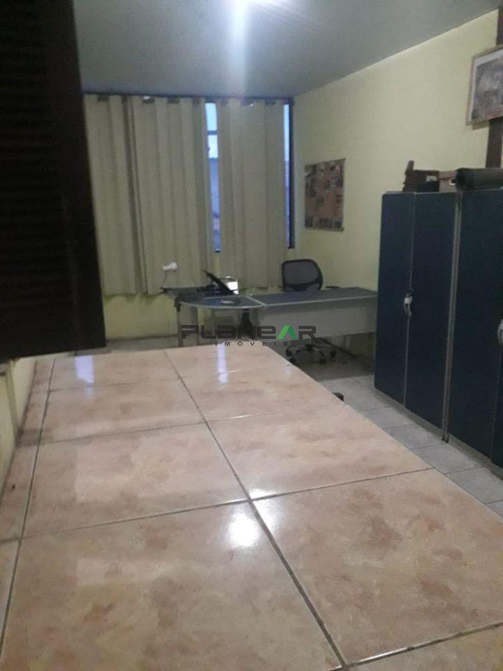 Casa, Jardim Riacho das Pedras, 3 Quartos, 4 Vagas, 1 Suíte