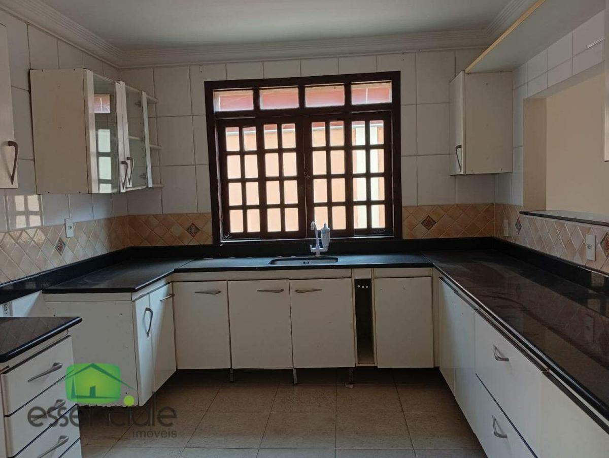 Casa, Três Barras, 3 Quartos, 2 Vagas, 1 Suíte