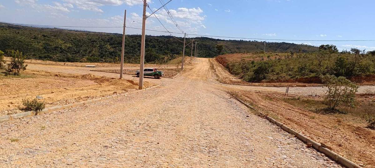 Lote, São Jose de Almeida, 0 Quarto, 0 Vaga