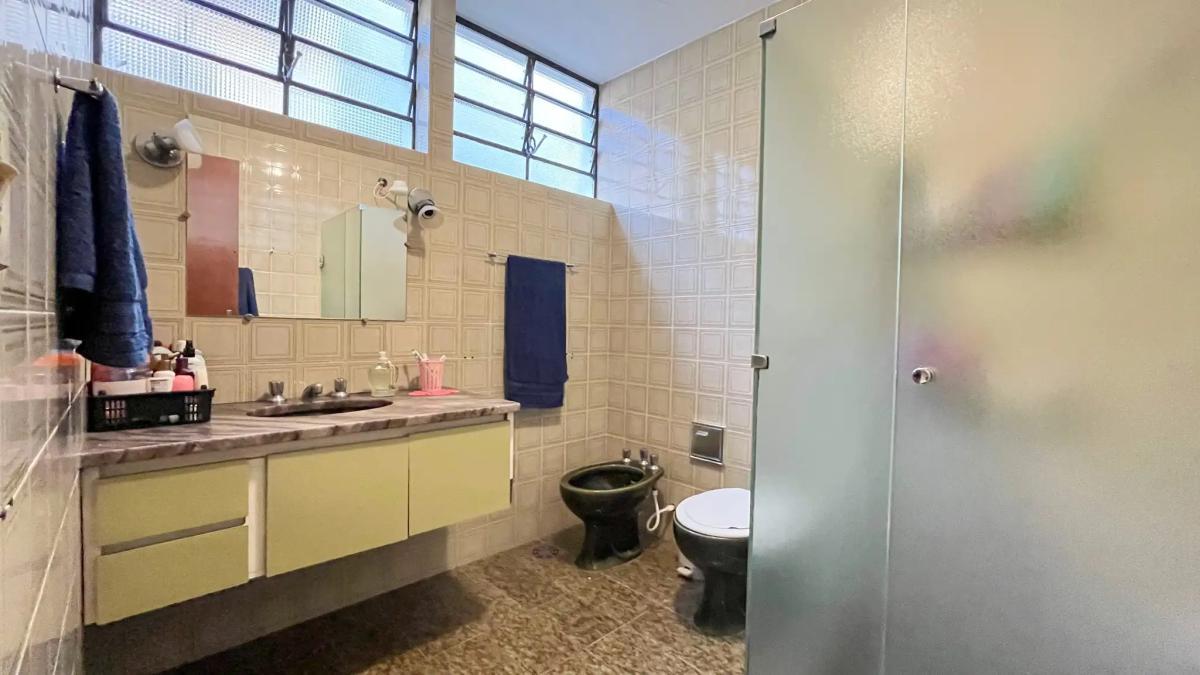 Casa, Comiteco, 4 Quartos, 3 Vagas, 2 Suítes