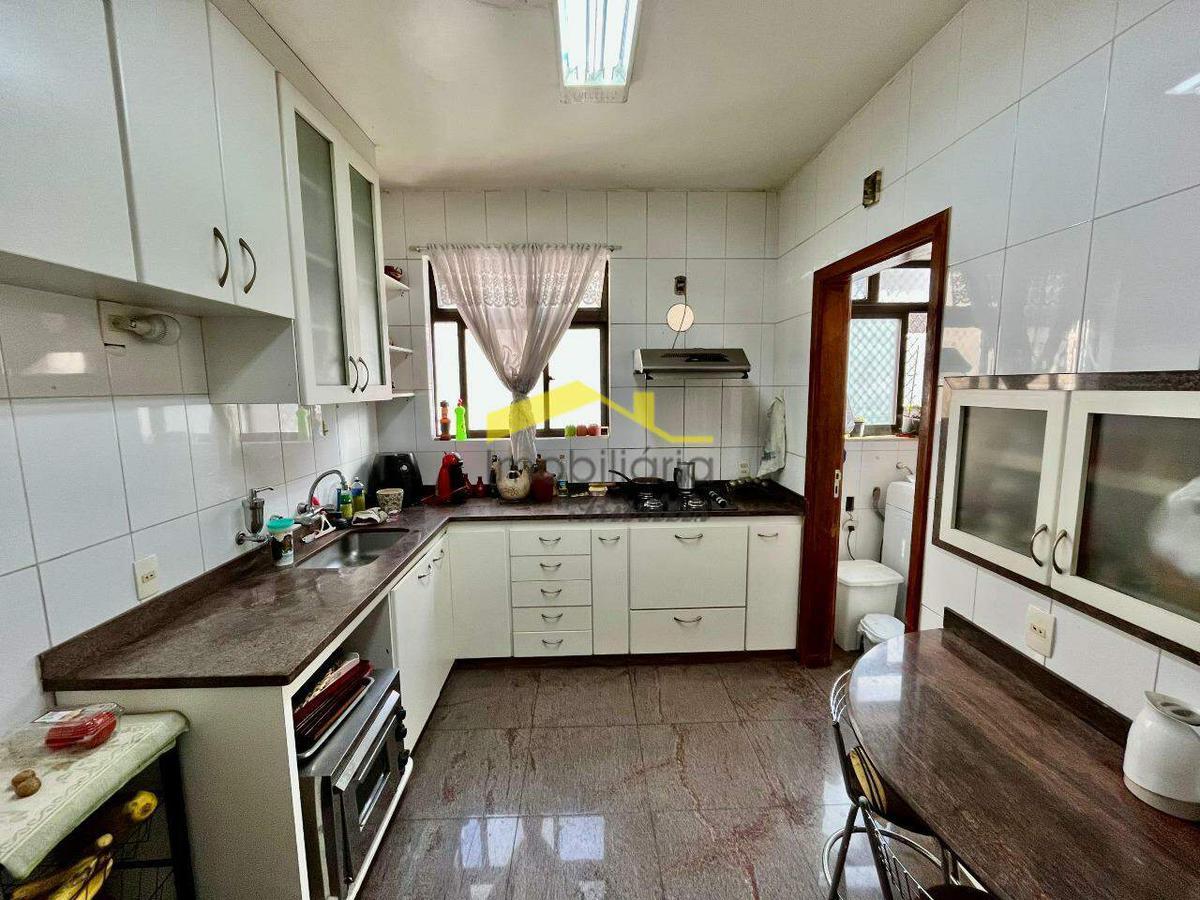 Cobertura, Buritis, 3 Quartos, 4 Vagas, 1 Suíte