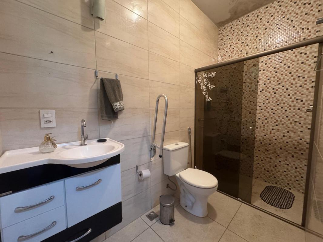Casa, Carlos Prates, 3 Quartos, 2 Vagas, 1 Suíte