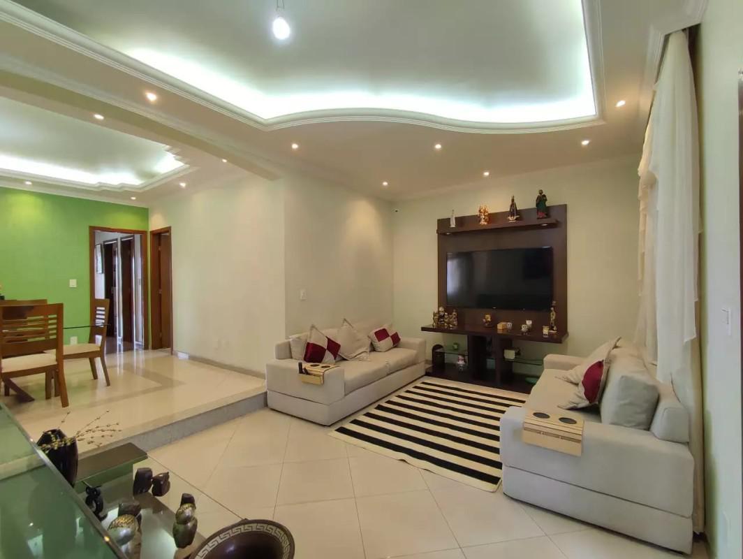 Casa, Tirol, 4 Quartos, 4 Vagas, 1 Suíte