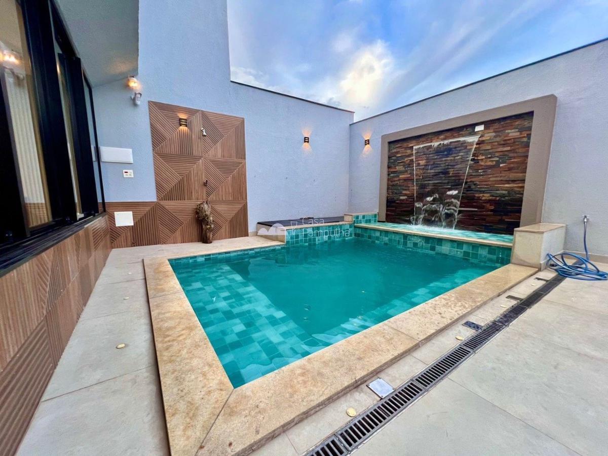 Casa, Itapoã, 3 Quartos, 4 Vagas, 3 Suítes