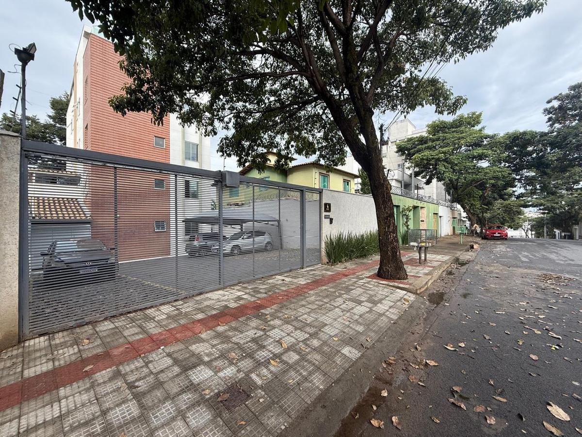 Apartamento, Cabral, 2 Quartos, 1 Vaga