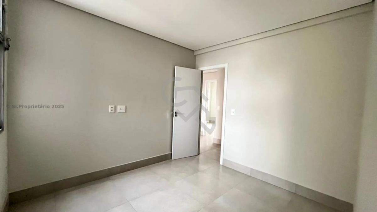 Apartamento, Centro, 2 Quartos, 0 Vaga, 1 Suíte