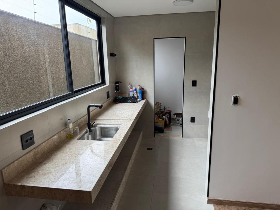 Casa, Santa Amélia, 5 Quartos, 5 Vagas, 2 Suítes