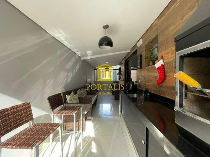 Apartamento, Castelo, 2 Quartos, 2 Vagas, 1 Suíte