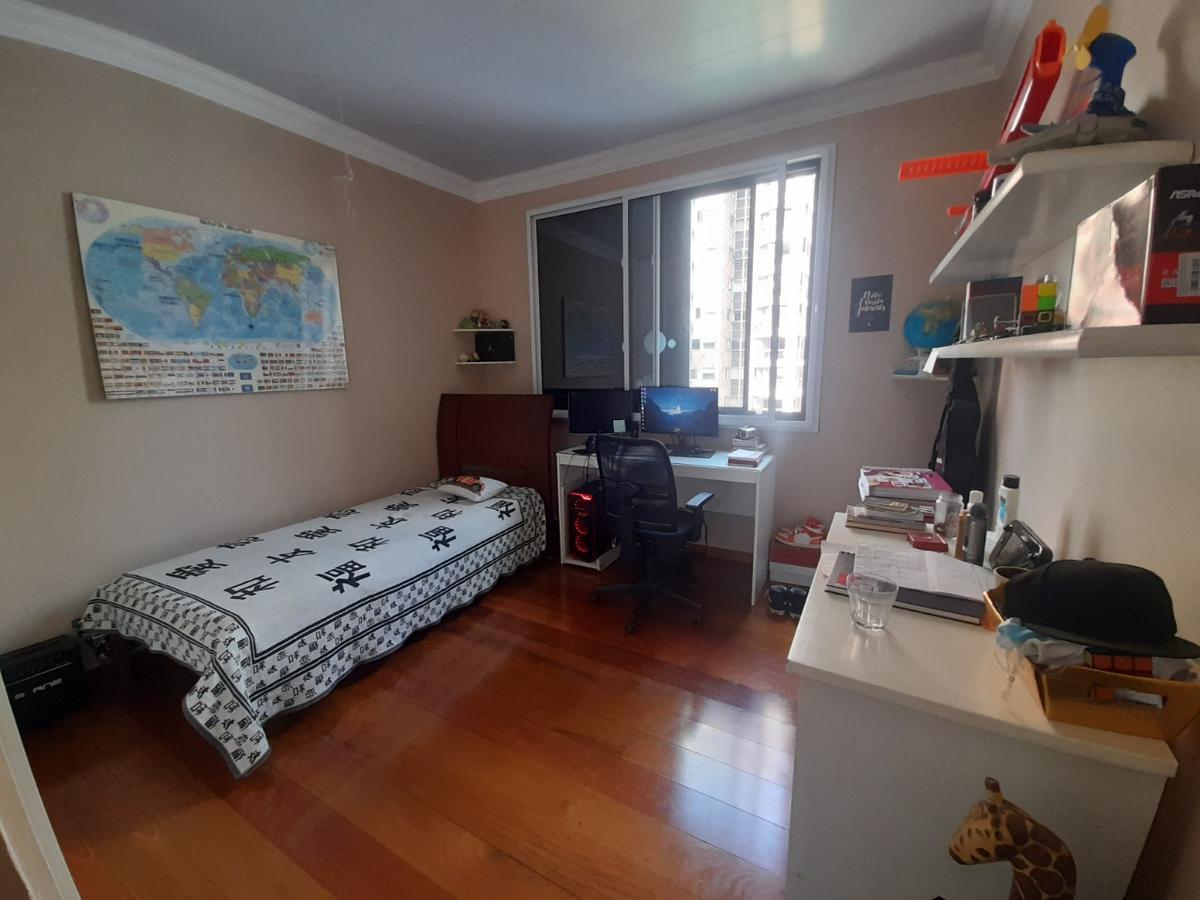 Apartamento, Funcionários, 4 Quartos, 3 Vagas, 2 Suítes