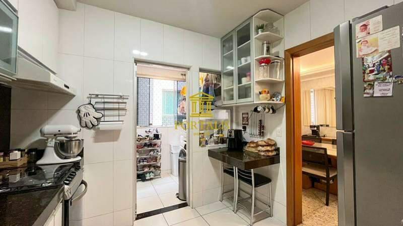 Apartamento, Castelo, 3 Quartos, 2 Vagas, 1 Suíte