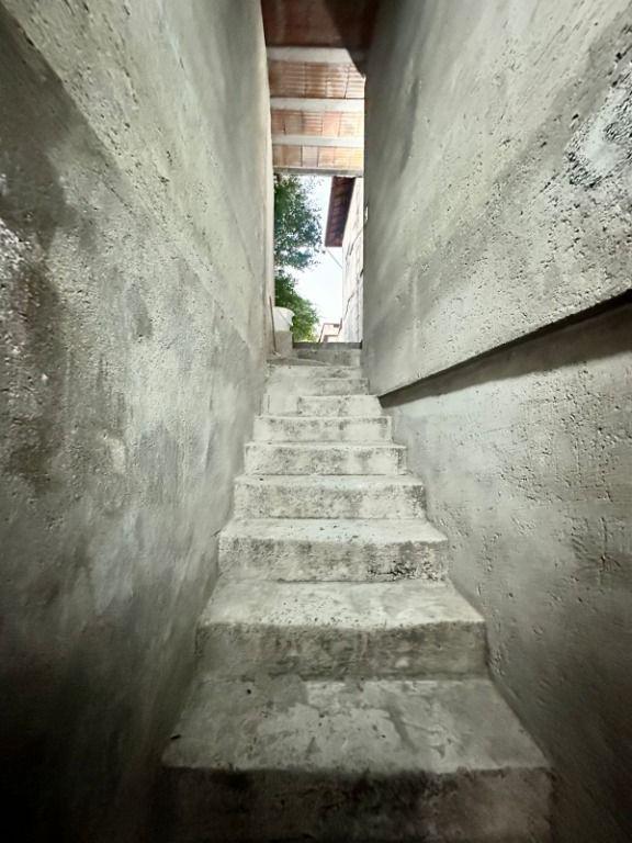 Casa, Nações Unidas, 5 Quartos, 2 Vagas, 1 Suíte