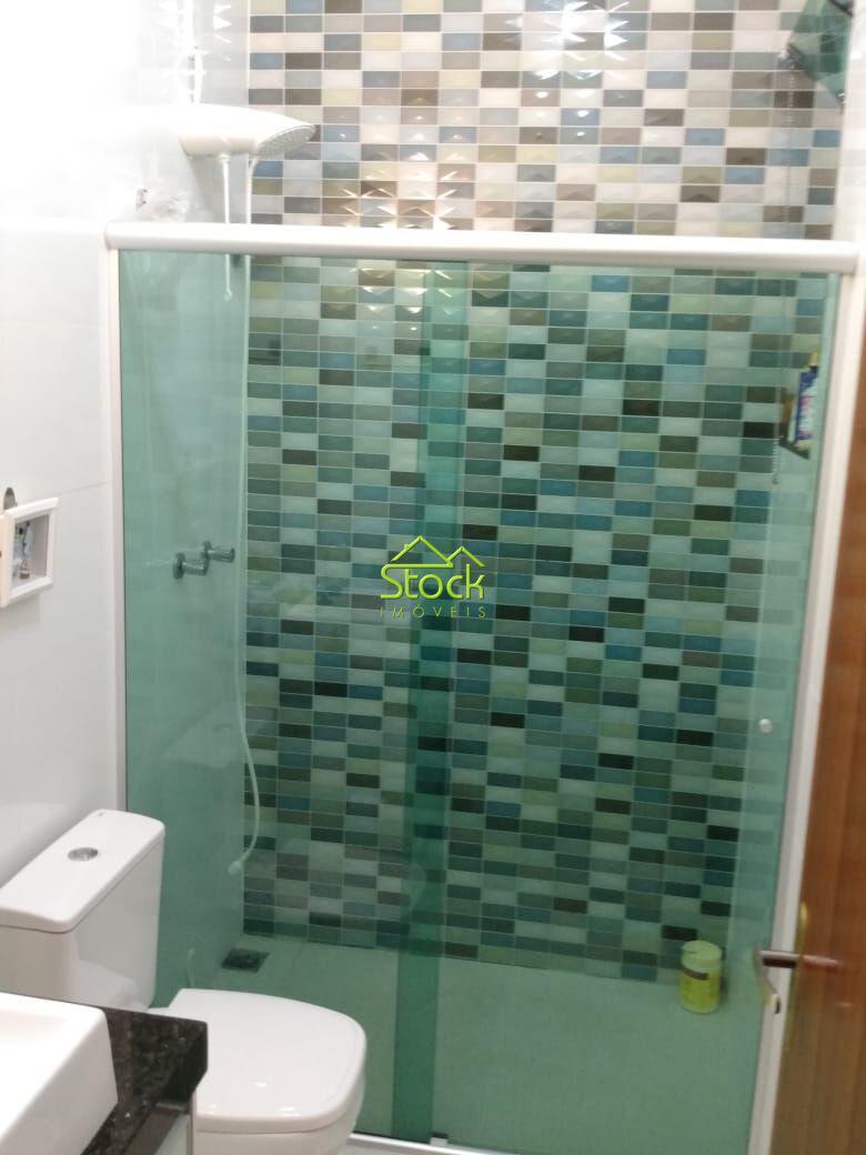 Casa, Jardim Imperial, 2 Quartos, 2 Vagas, 1 Suíte