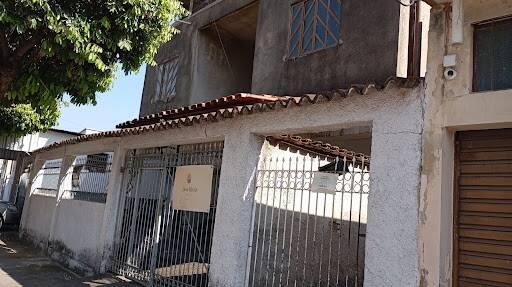 Casa, Quitandinha, 3 Quartos, 4 Vagas, 1 Suíte