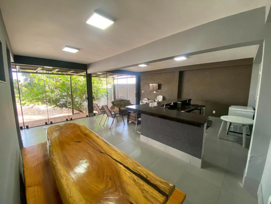 Fazenda, Barreiro, 2 Quartos, 4 Vagas