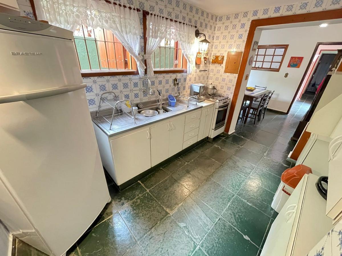 Casa, Santa Amélia, 3 Quartos, 6 Vagas, 1 Suíte
