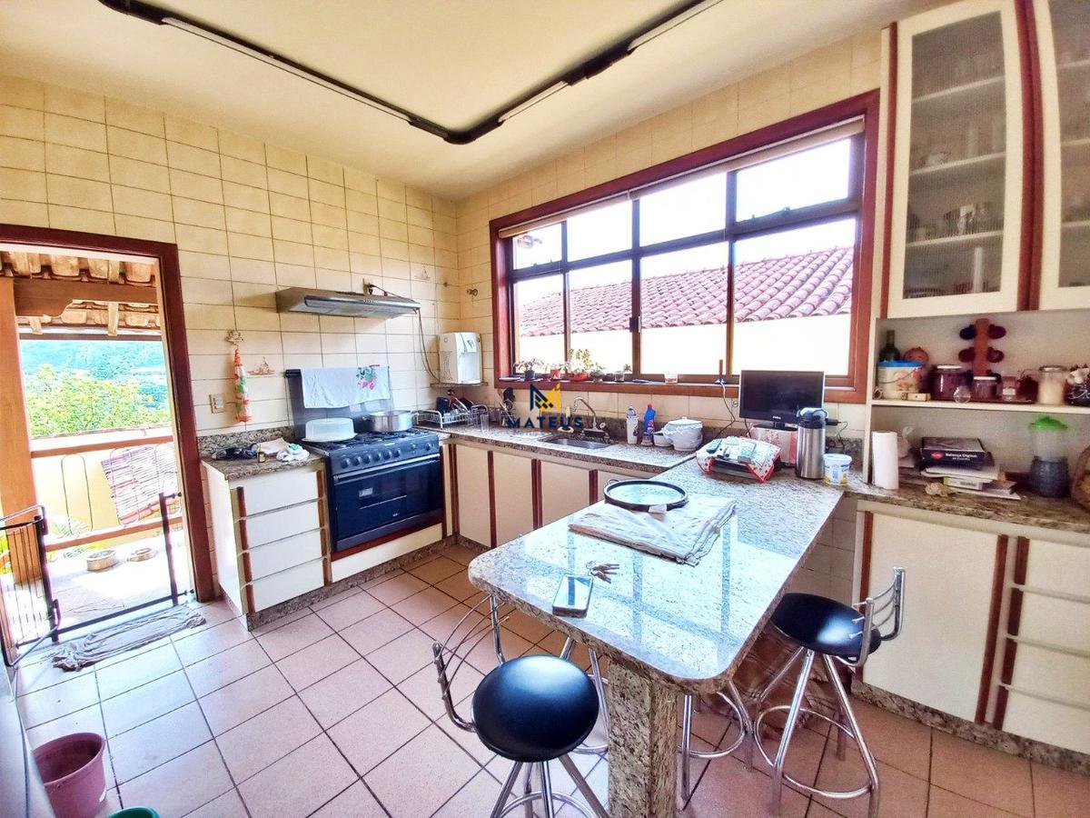 Casa, Alto Caiçaras, 3 Quartos, 5 Vagas, 1 Suíte