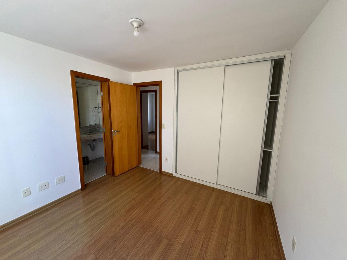 Apartamento, Floresta, 3 Quartos, 2 Vagas, 1 Suíte