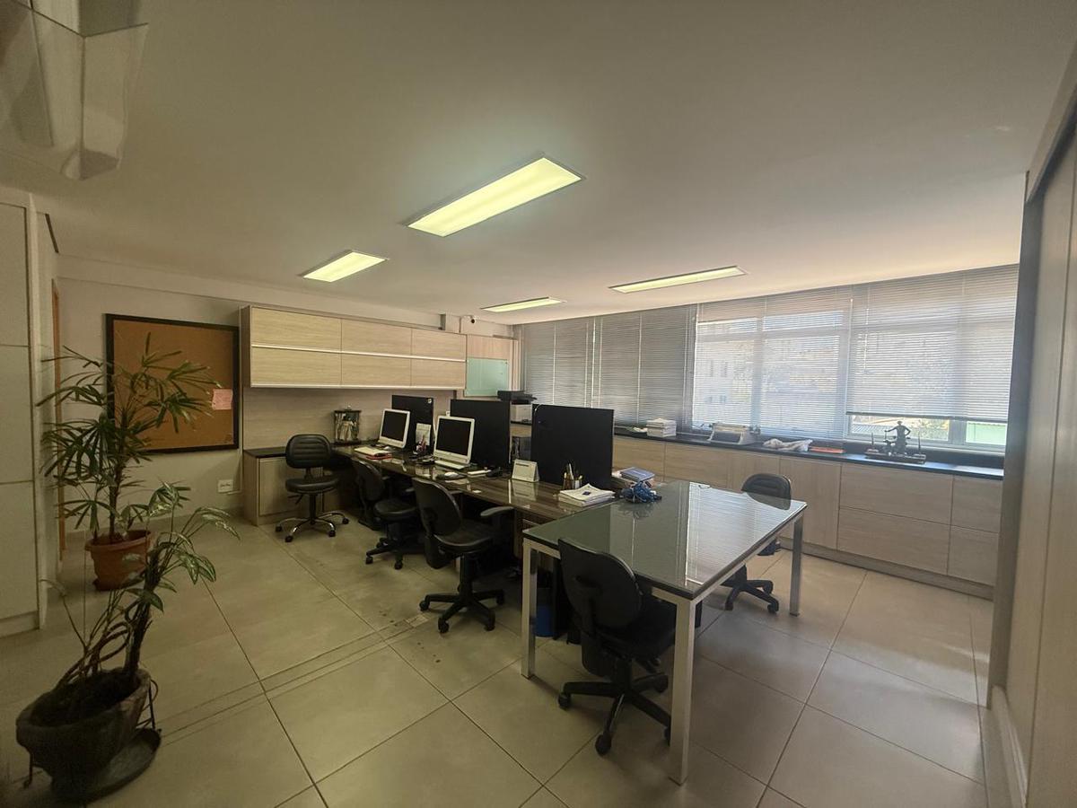 Sala, Cidade Nova, 0 Quarto, 0 Vaga