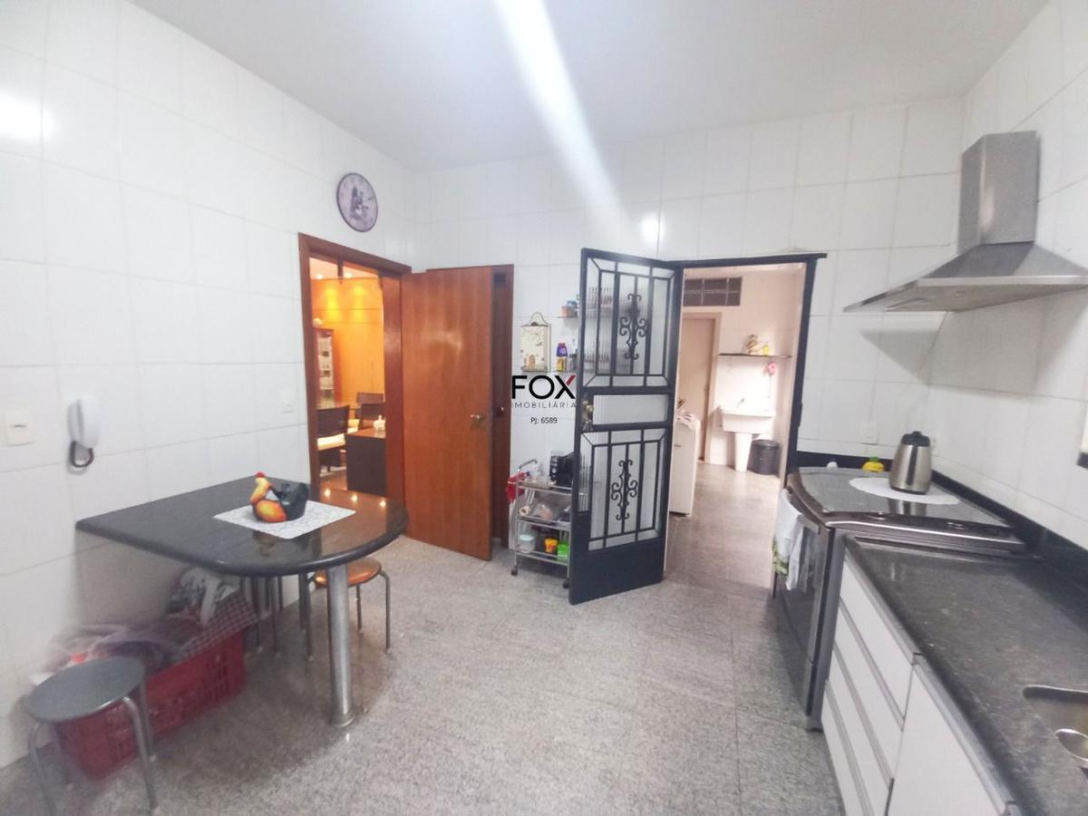 Casa, Santa Lúcia, 4 Quartos, 4 Vagas, 2 Suítes