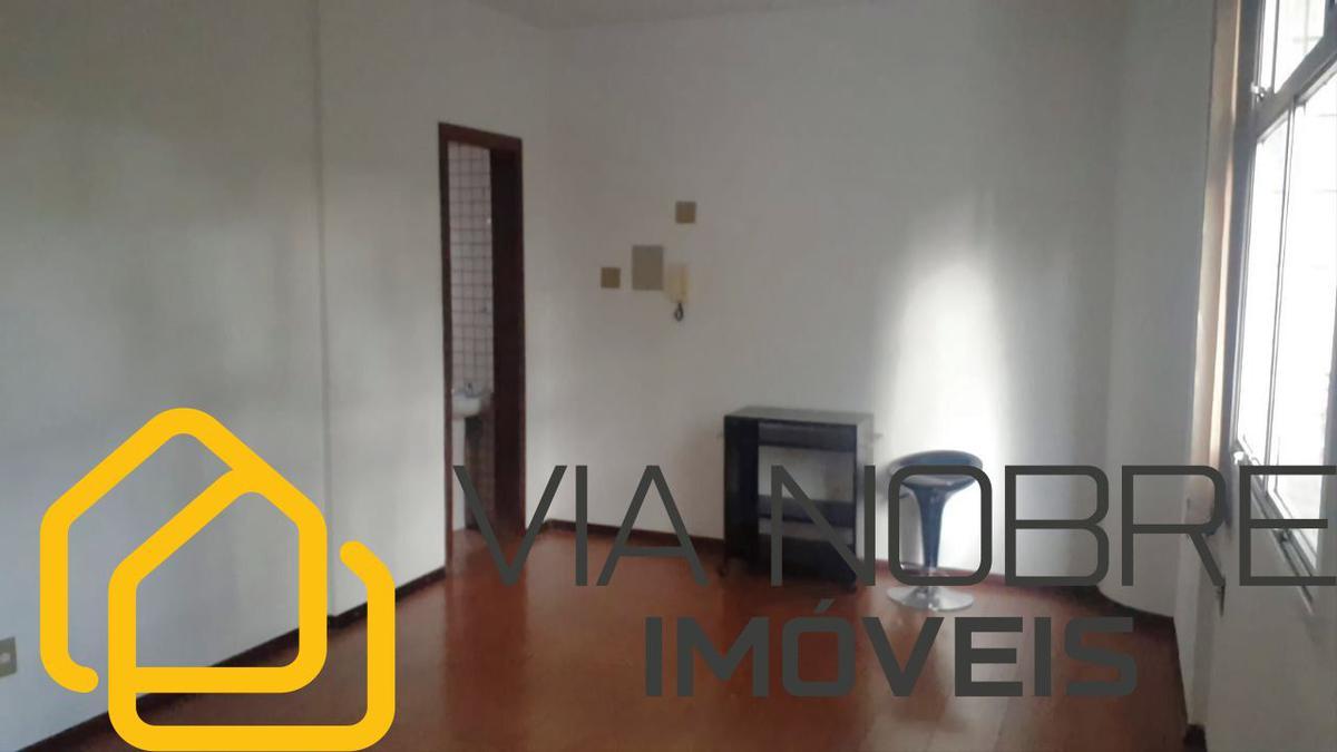 Sala, Funcionários