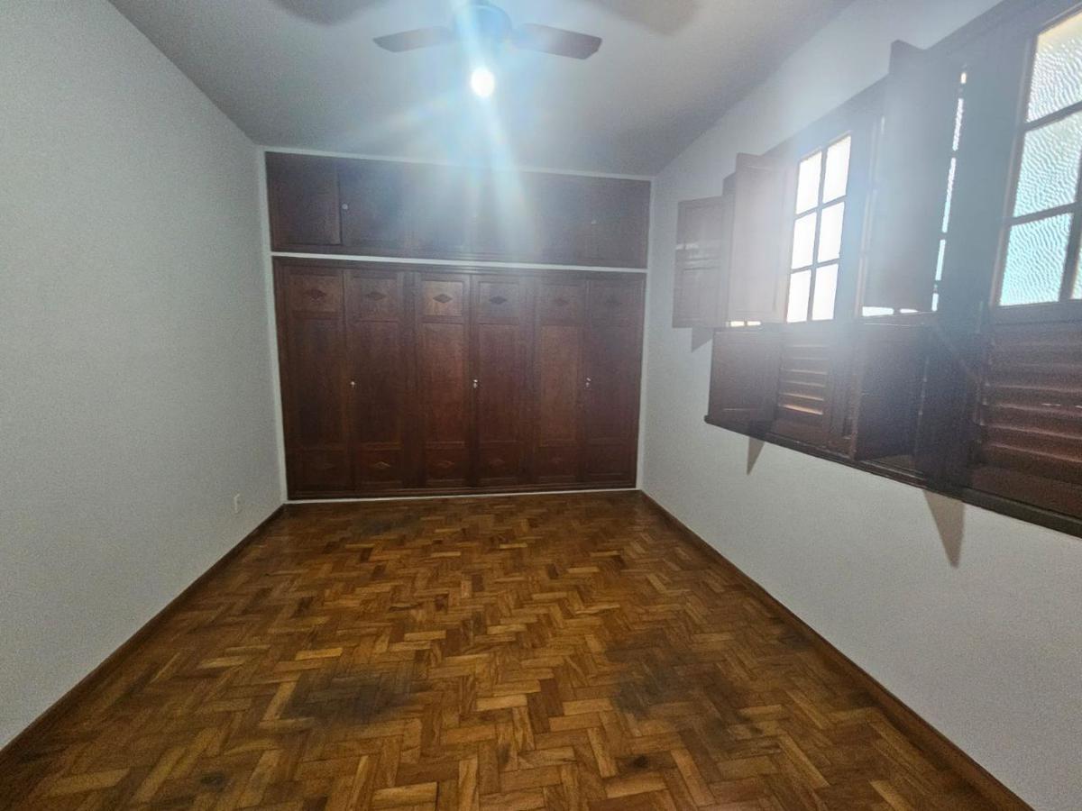 Casa, Renascença, 4 Quartos, 2 Vagas