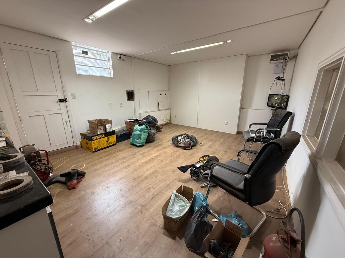 Galpão, Cachoeirinha, 0 Quarto, 0 Vaga