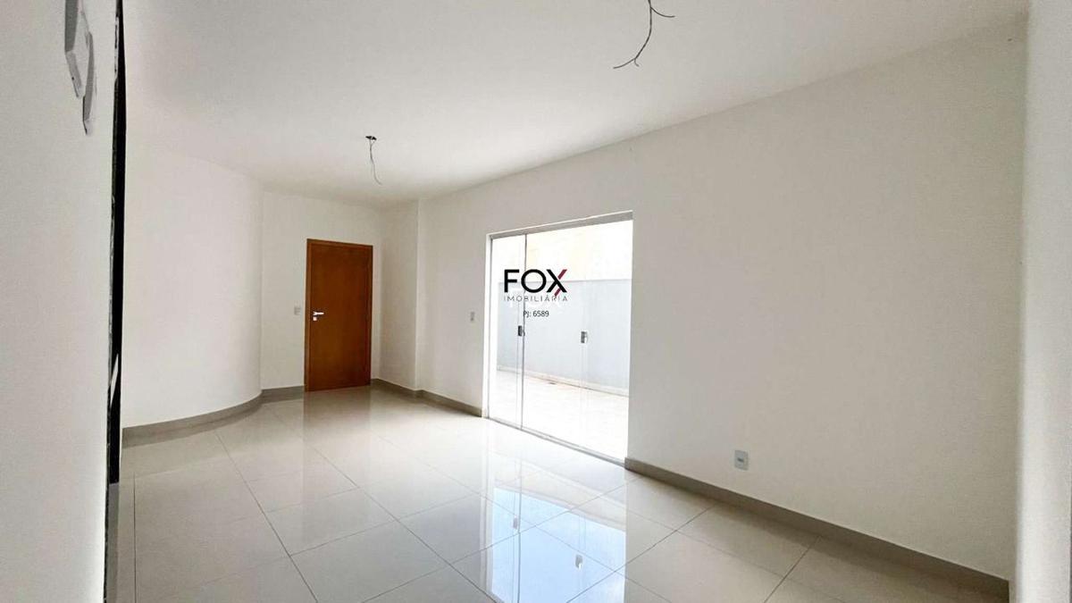 Apartamento, Vila Paris, 2 Quartos, 3 Vagas, 2 Suítes