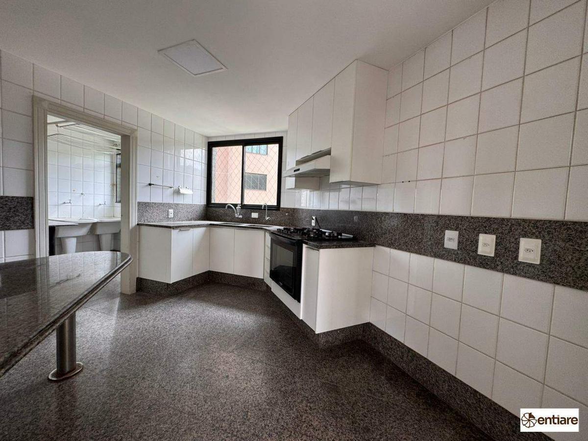 Apartamento, Serra, 4 Quartos, 3 Vagas, 2 Suítes