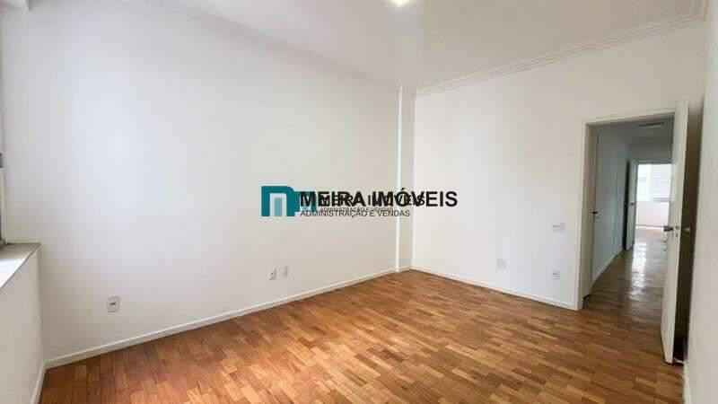 Apartamento, Centro, 4 Quartos, 2 Vagas, 1 Suíte