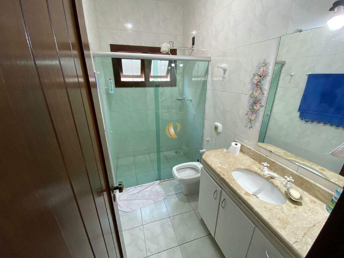 Casa, Jardim Arizona, 3 Quartos, 2 Vagas, 1 Suíte