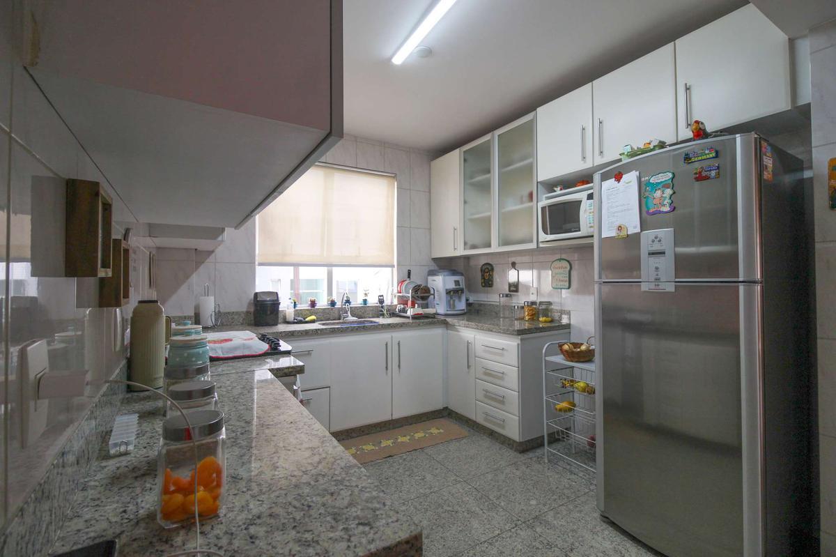 Apartamento, Palmares, 4 Quartos, 0 Vaga, 1 Suíte