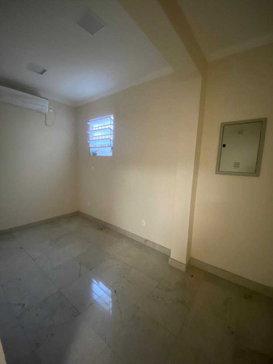 Andar, Colégio Batista, 0 Quarto, 0 Vaga