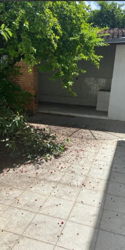 Casa, Názia I, 3 Quartos, 1 Vaga, 3 Suítes