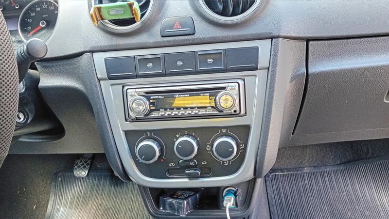 Volkswagen Gol City (trend)/Titan 1.0 T. Flex 8v 4p