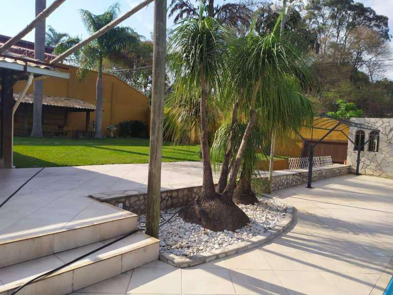 Casa, Trevo, 4 Quartos, 6 Vagas, 2 Suítes