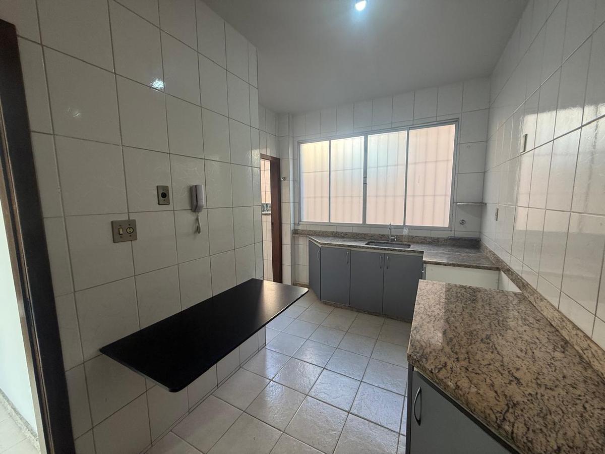 Apartamento, Cachoeirinha, 3 Quartos, 1 Vaga, 1 Suíte
