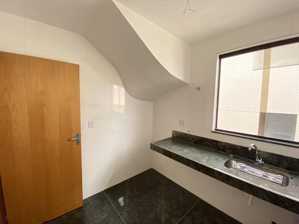 Apartamento, Caiçaras, 3 Quartos, 4 Vagas, 1 Suíte