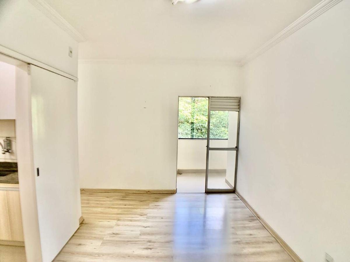 Apartamento, Estoril, 2 Quartos, 1 Vaga, 1 Suíte