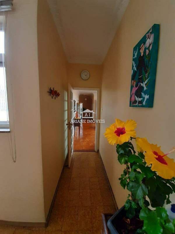 Cobertura, Centro, 3 Quartos, 0 Vaga, 2 Suítes
