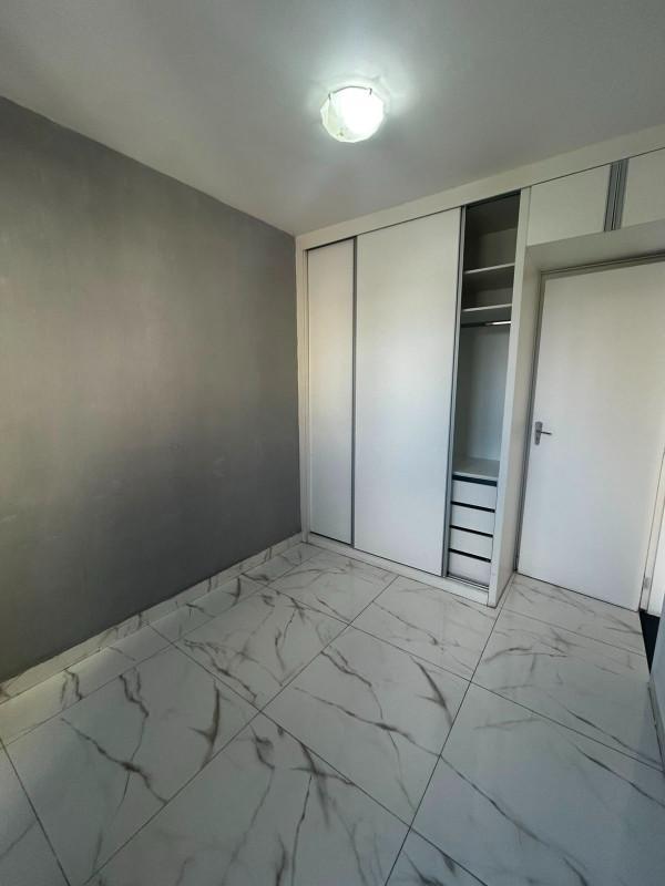 Apartamento, Vitória, 2 Quartos, 1 Vaga