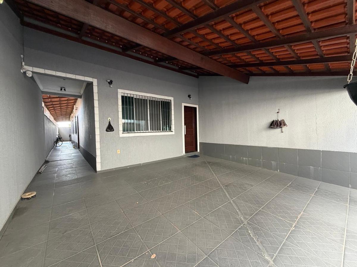 Casa, Tropical, 3 Quartos, 2 Vagas, 1 Suíte