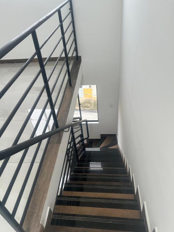 Cobertura, Mangueiras, 2 Quartos, 1 Vaga