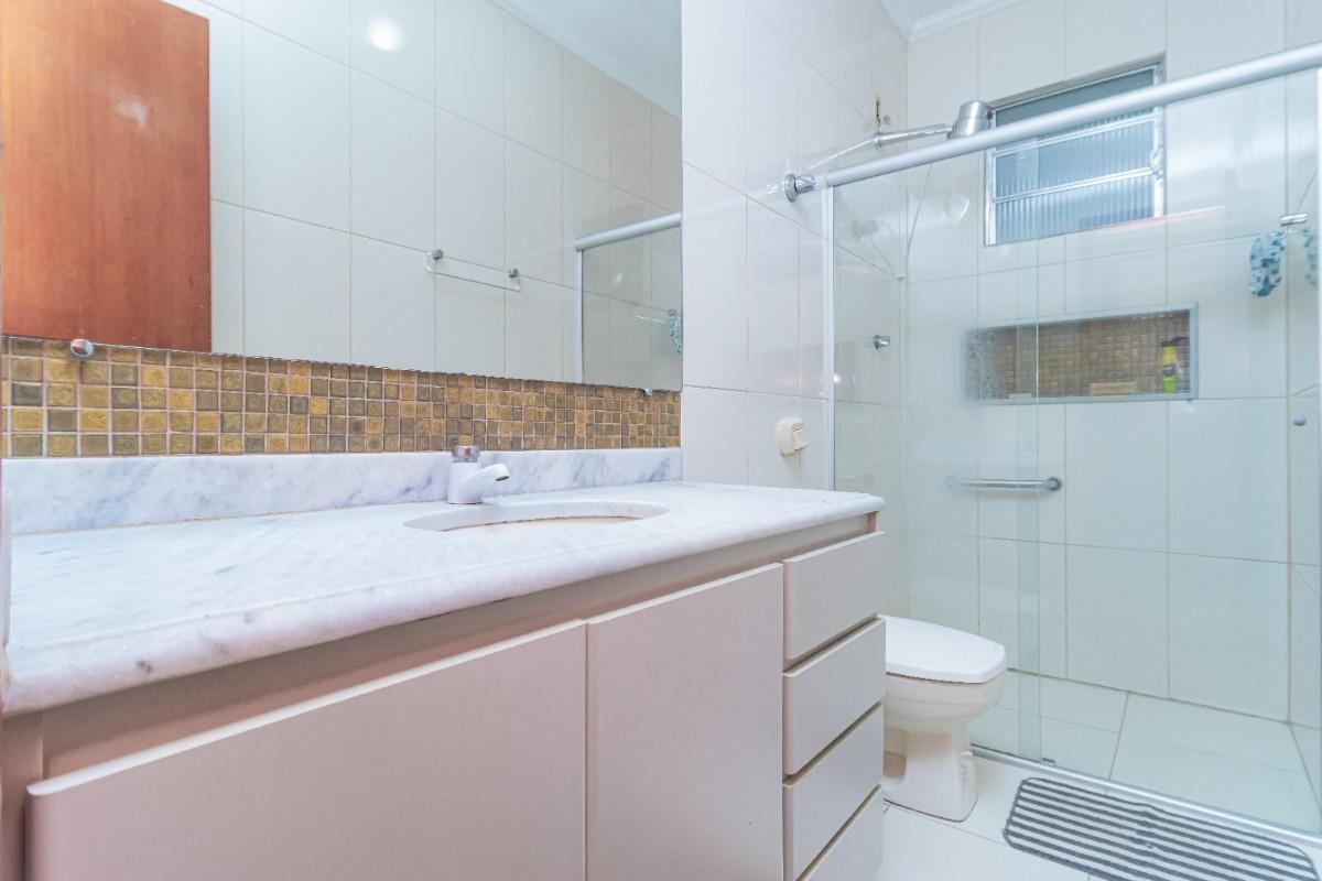 Casa, Itapoã, 4 Quartos, 2 Vagas, 1 Suíte