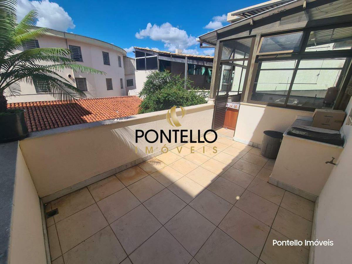 Casa, Santa Efigênia, 3 Quartos, 4 Vagas, 1 Suíte