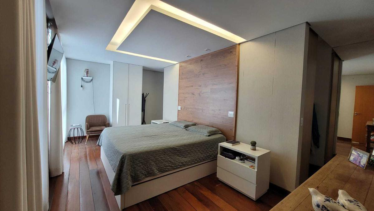 Apartamento, Santa Lúcia, 4 Quartos, 5 Vagas, 3 Suítes