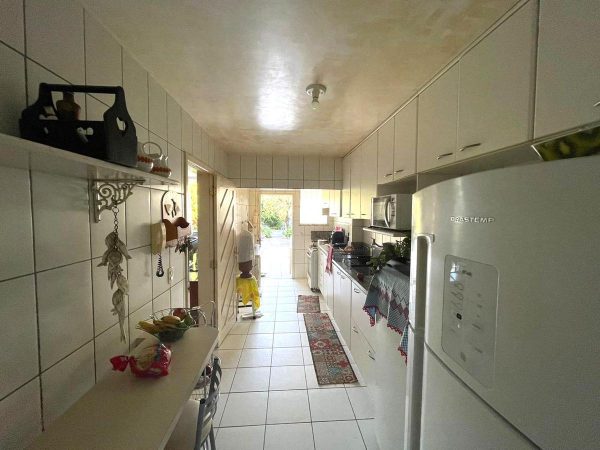 Casa, Padre Eustáquio, 4 Quartos, 0 Vaga, 2 Suítes