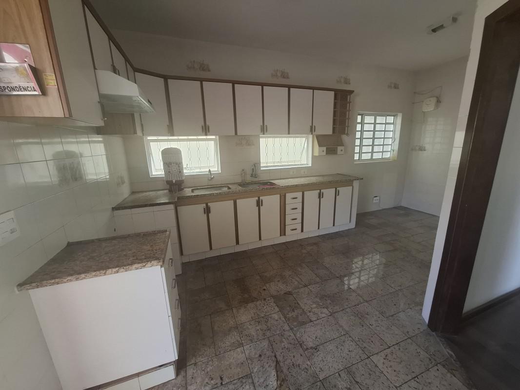 Casa, Vale das Orquídeas, 3 Quartos, 3 Vagas, 2 Suítes