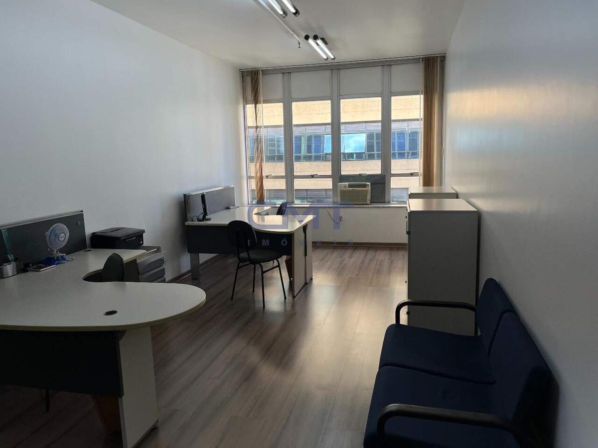 Sala, Funcionários, 0 Quarto, 1 Vaga